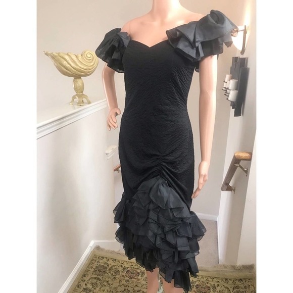 Susan Roselli for VI Jack Vintage Formal …